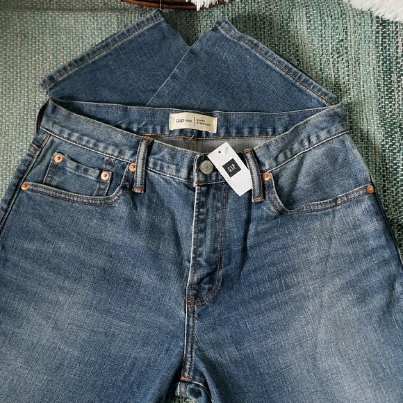 Gap Straight Classic Jeans - Picture 3 of 4